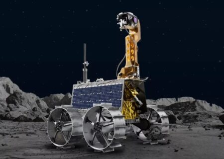 امارات اولین ماه‌نورد مجهز به هوش مصنوعی را به ماه می‌فرستد