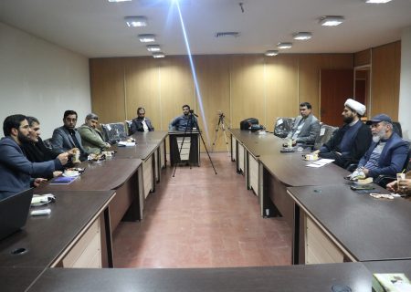 شورای سیاست‌گذاری قطب‌های تخصصی علوم اسلامی و هوش مصنوعی حوزه‌های علمیه برگزار شد